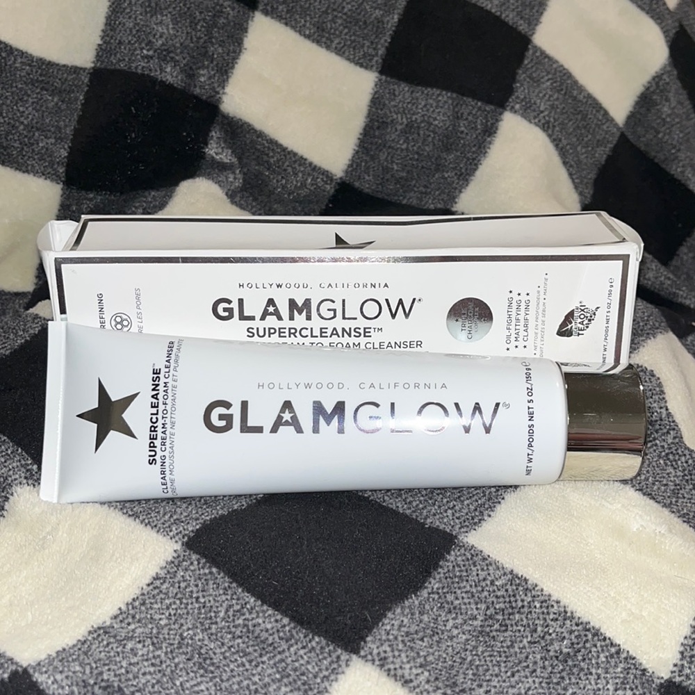 Glam Glow Cleanser